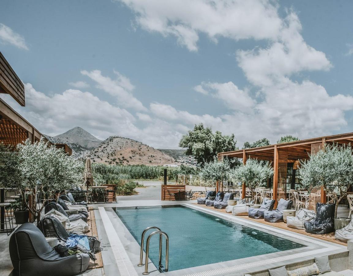 Ikaros Suites Amoudara  Exterior photo